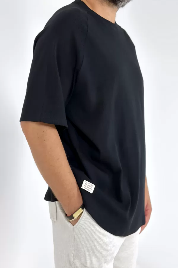Reg Black Tshirt