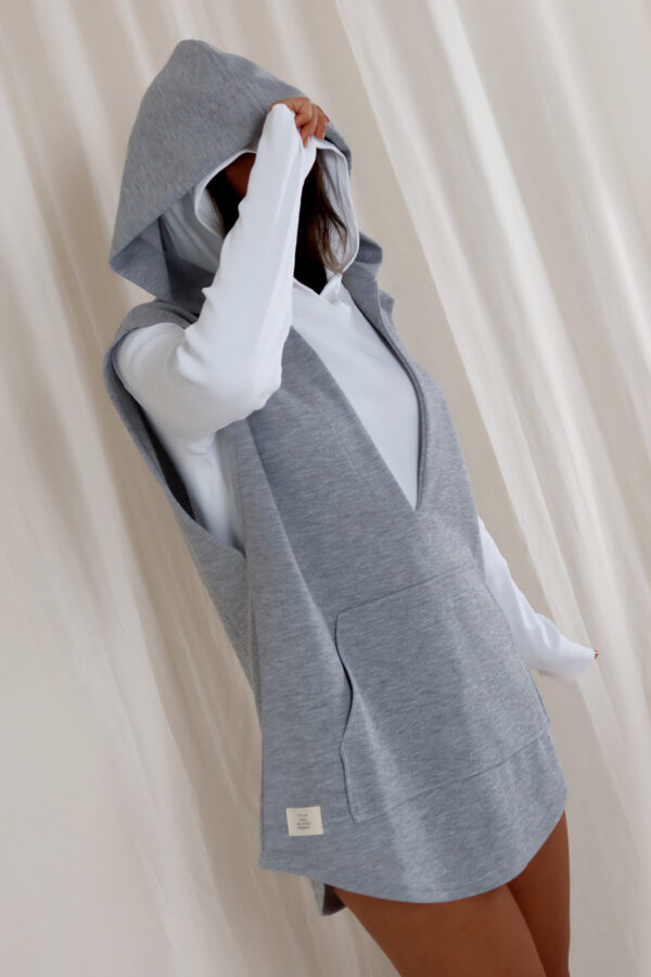Ves Grey Kap. Tshirt