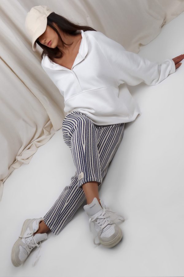 Long Carrot T. Line Pants