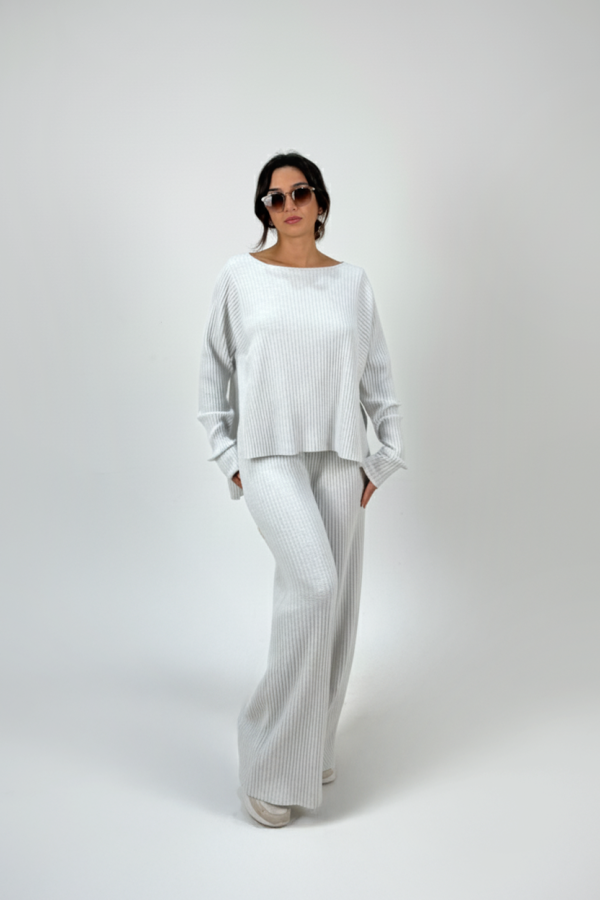 Line Soft Grey Sweatshirt